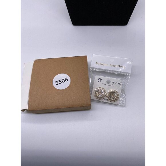 Elegant Womens Sunburst Earrings Zircon Detailing 925 Silver Post Gold Finish - Picture 8 of 8